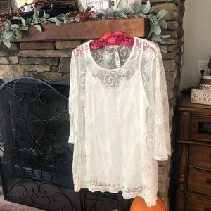 Indigo Soul Embroidered Tunic with shell. size L